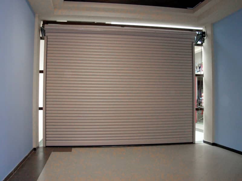 Роллетные ворота DoorHan в Ярославле с установкой