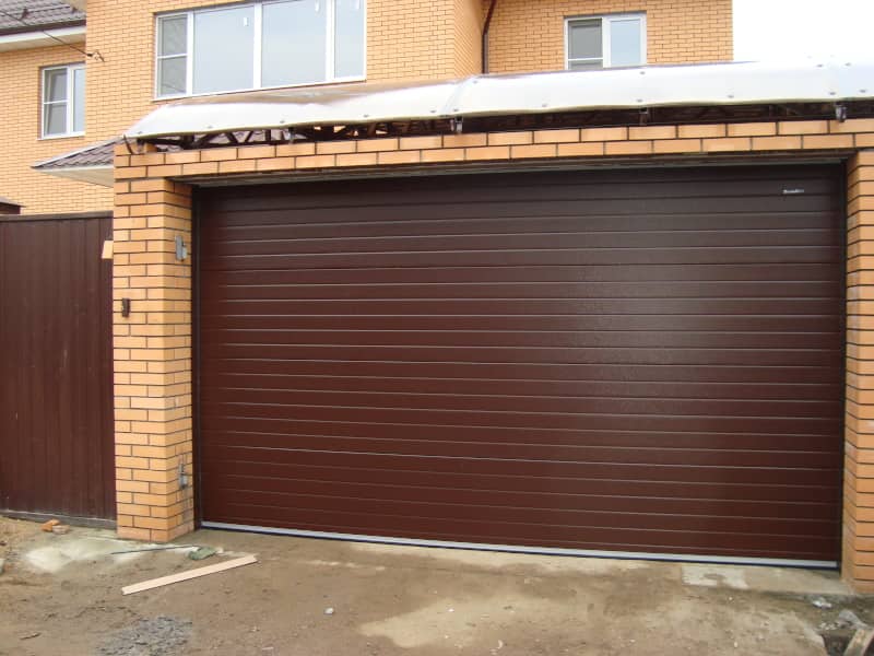 Секционные ворота DoorHan в Ярославле с установкой